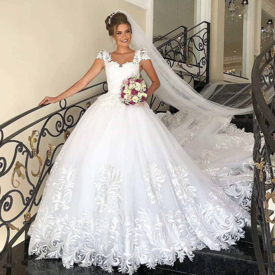 Elegant Long Cap Sleeve Princess Wedding Dress with Tulle Lace