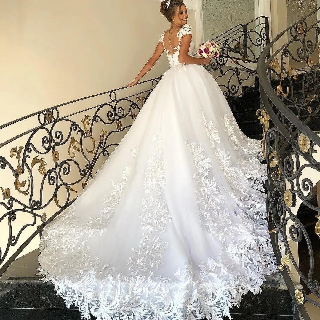 Elegant Long Cap Sleeve Princess Wedding Dress with Tulle Lace