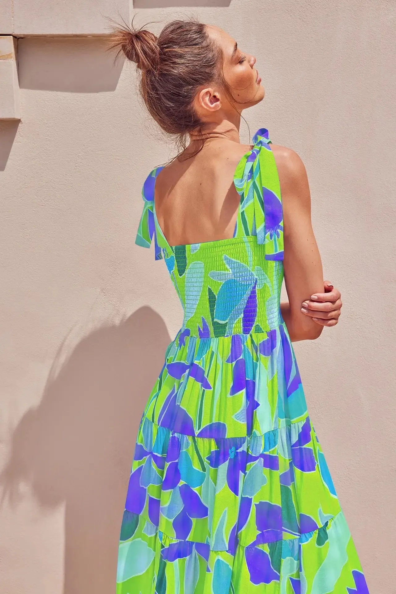 Julia Summer Midi Dress in Green