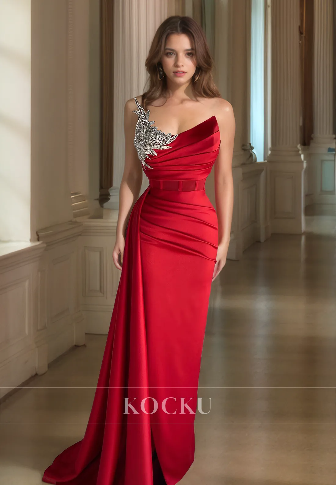 Sweetheart Sheath Prom Dress Sleeveless Train Pleated Satin Evening Dress with Beads